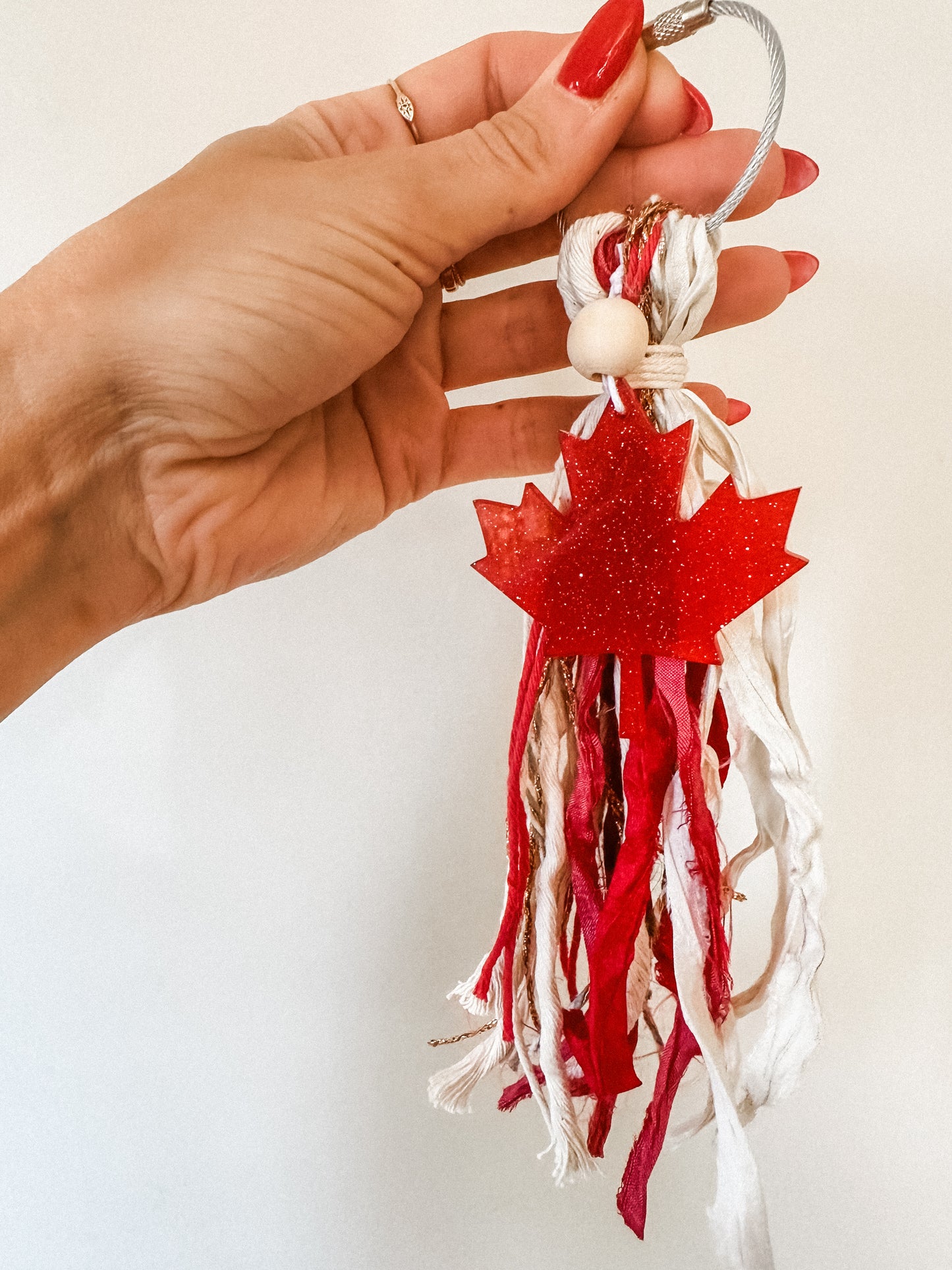 oh canada tassel